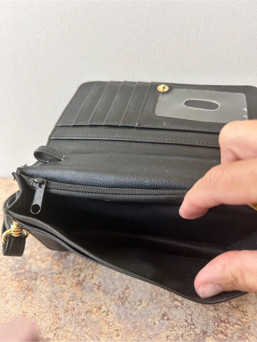DOPP Genuine Pebbled Black Leather convertible wallet/purse/wristlet